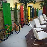 Hostel By Doors
