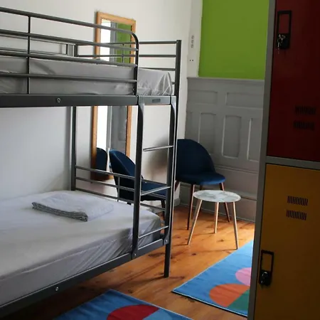 By Doors Vandrarhem *