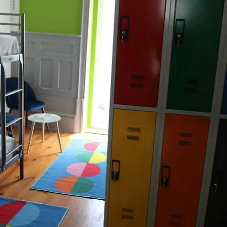 Hostel By Doors Porto
