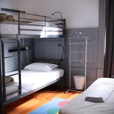 By Doors * פורטו