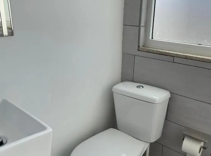 Hostel By Doors Porto