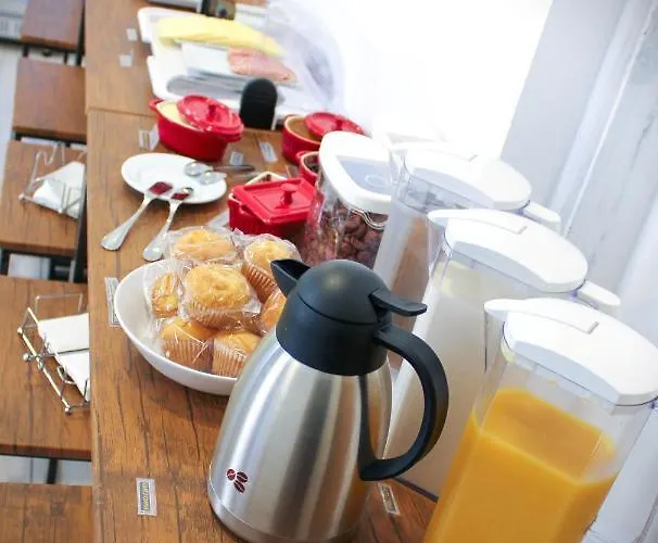 Hostel By Doors Porto