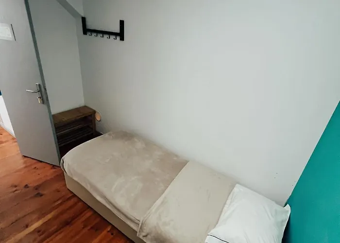 By Doors Auberge de jeunesse Oporto