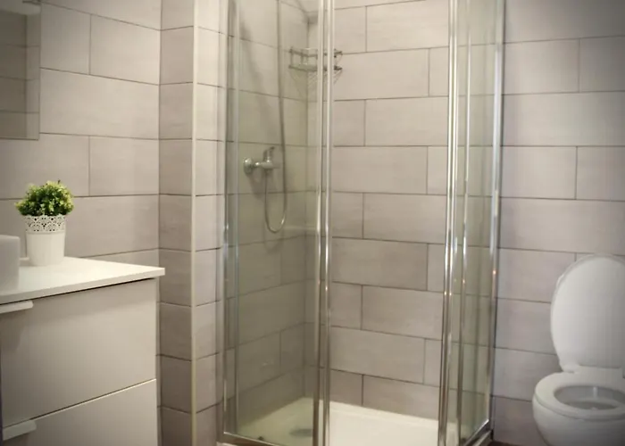 By Doors Auberge de jeunesse *