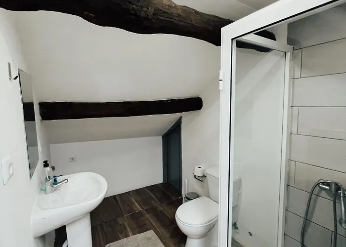 Hostel By Doors Porto